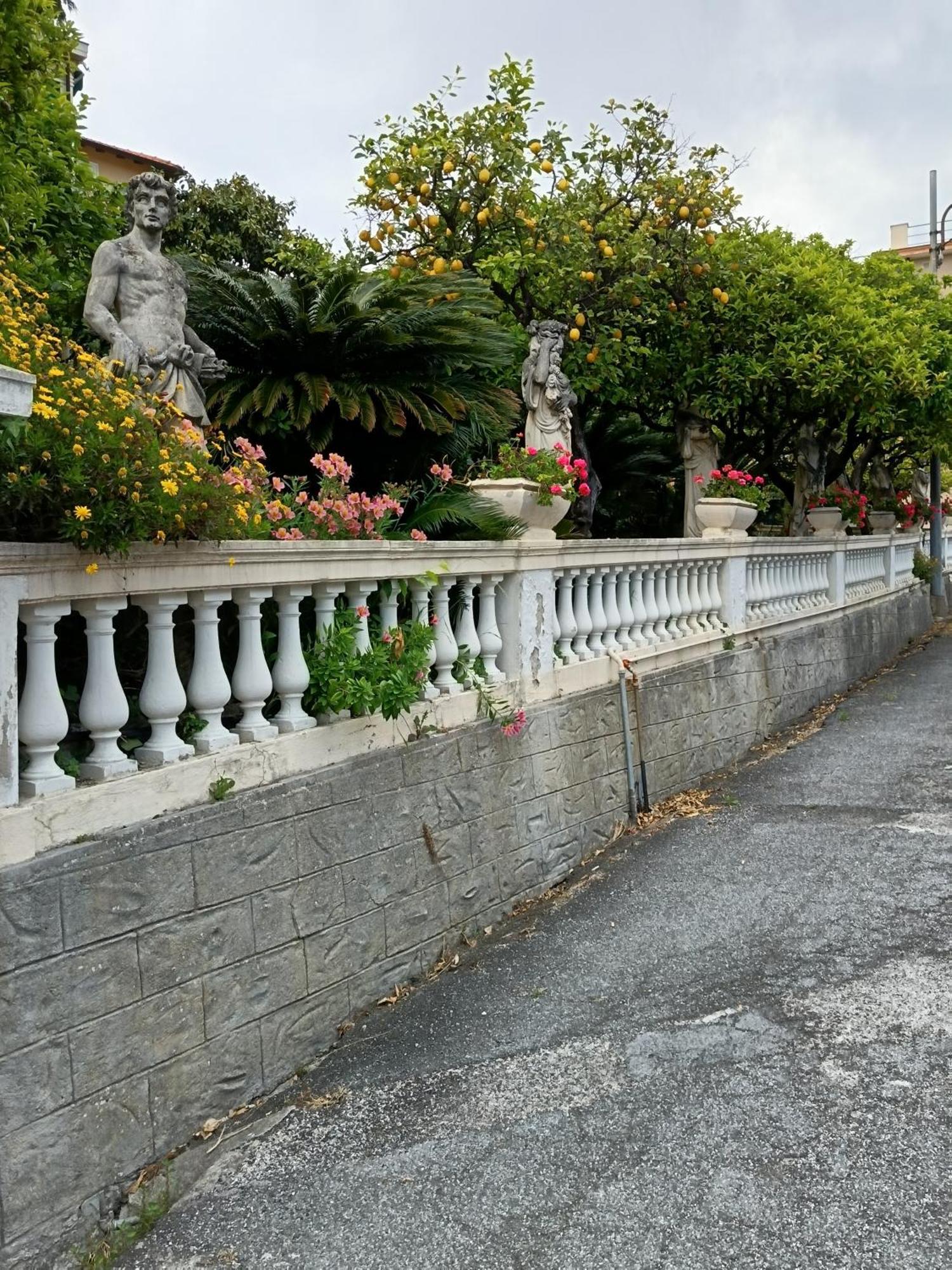 Apartamento Casa Francesca Con Parcheggio Gratuito San Remo Exterior foto